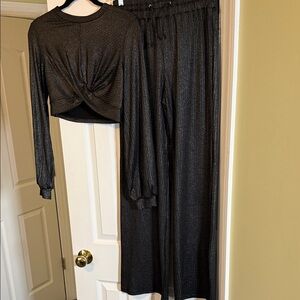 Elegant Black Women's Pantsuit Set